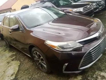 Toyota Avalon