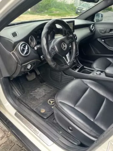 Mercedes-Benz GLA 250