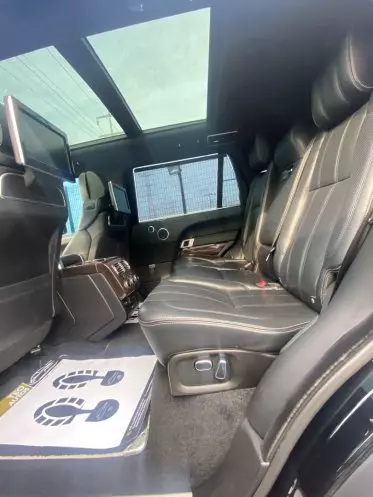 RANGE ROVER Autobiography