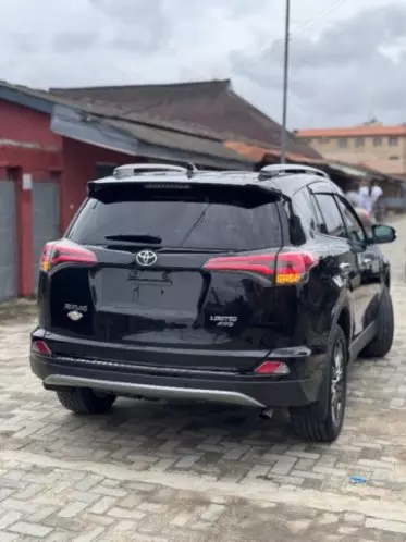 Toyota RAV 4