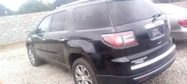 GMC Acadia