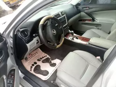 Lexus IS 250