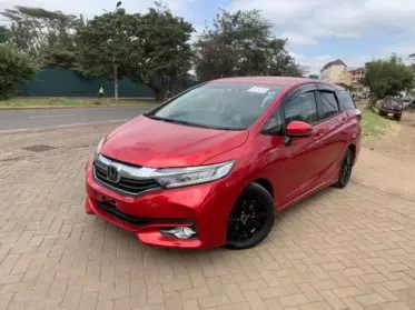 Honda Fit shuttle hybrid