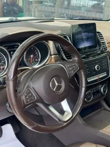 Mercedes-Benz GLE 350