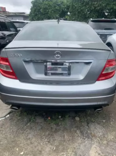 Mercedes-Benz C 300
