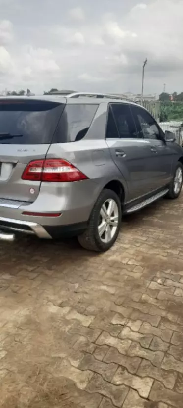 Mercedes-Benz ML 350