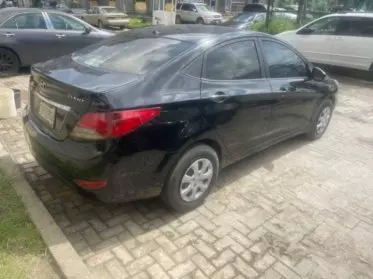 Hyundai Accent