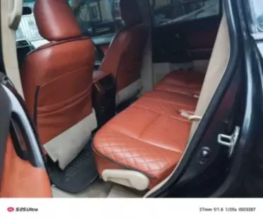 Toyota Landcruiser Prado