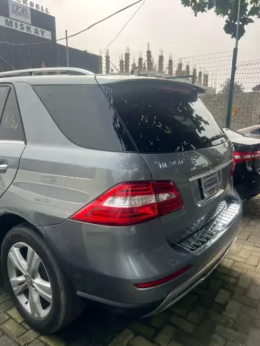 Mercedes-Benz ML 350