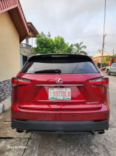 Lexus NX 200T