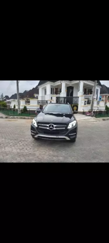 Mercedes-Benz GLE 350