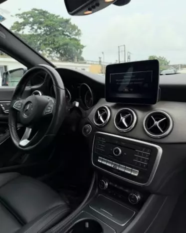 Mercedes-Benz CLA 250