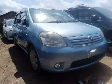 Toyota Raum
