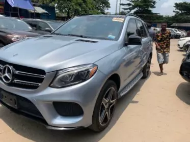 Mercedes-Benz ML 350