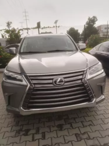 Lexus LX 570