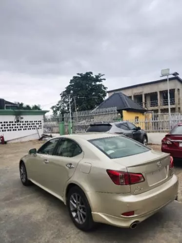 Lexus IS 350