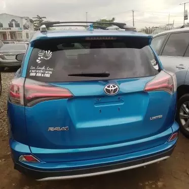 Toyota RAV 4