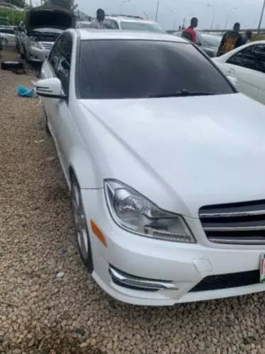 Mercedes-Benz C 300