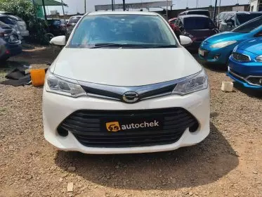 Toyota Fielder 