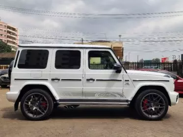 Mercedes-Benz G63 AMG