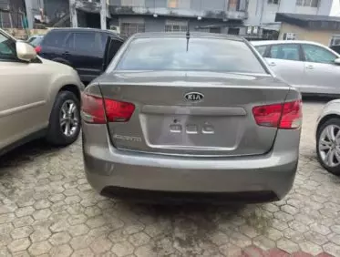KIA Cerato