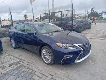Lexus ES 350