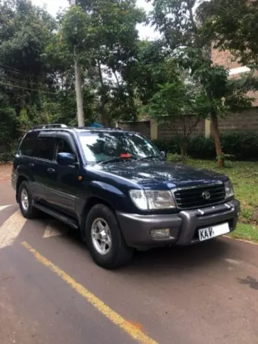 Toyota Land Cruiser
