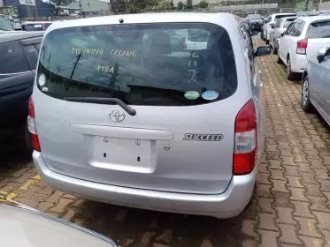Toyota Succeed