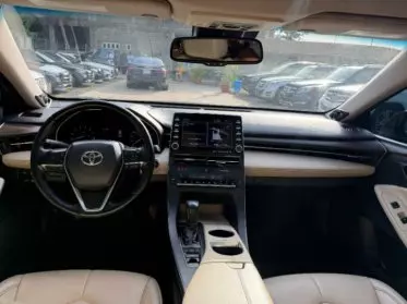 Toyota Avalon