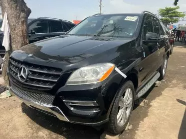 Mercedes-Benz ML 350