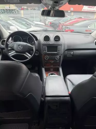 Mercedes-Benz ML 350