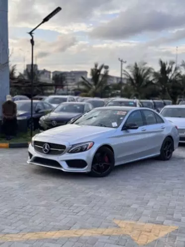 Mercedes-Benz C 450 AMG
