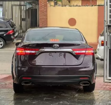 Toyota Avalon