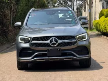 Mercedes-Benz 300