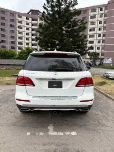 Mercedes-Benz GLE 350