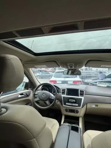 Mercedes-Benz ML 350