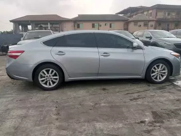 Toyota Avalon