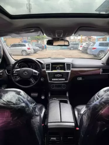 Mercedes-Benz ML 350
