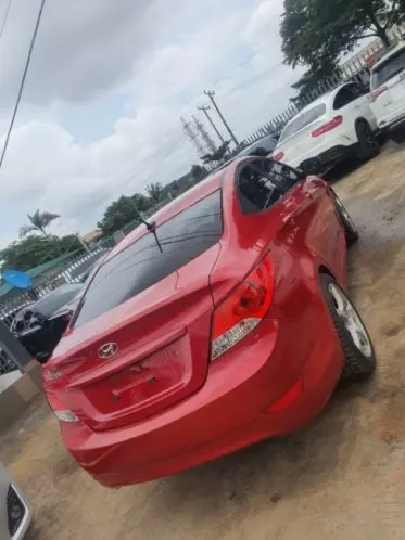 Hyundai Accent