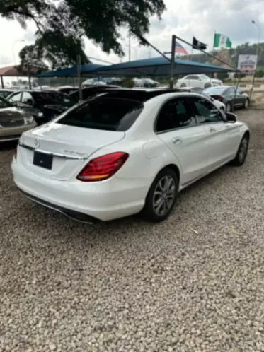 Mercedes-Benz C 300