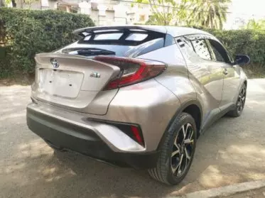 Toyota CH-R
