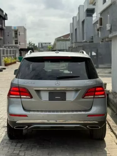 Mercedes-Benz GLE 350