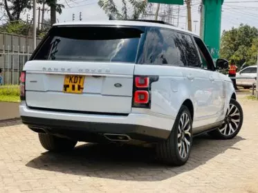 RANGE ROVER Autobiography