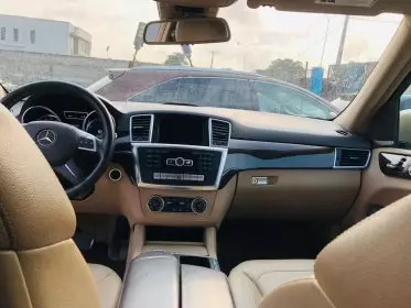 Mercedes-Benz ML 350