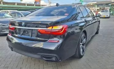BMW 740 li