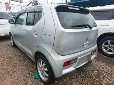 SUZUKI alto
