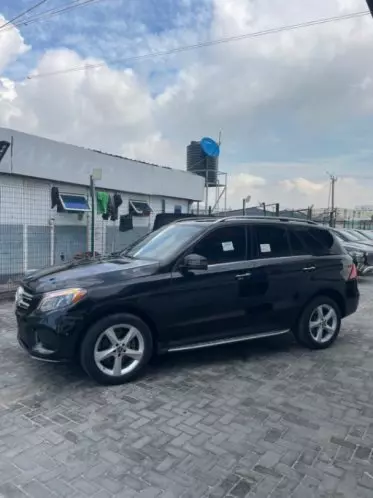 Mercedes-Benz GLE 350