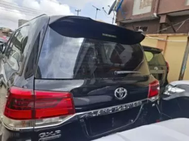 Toyota Prado