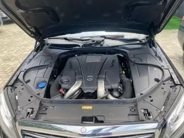 Mercedes-Benz S 550