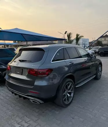 Mercedes-Benz GLC 300